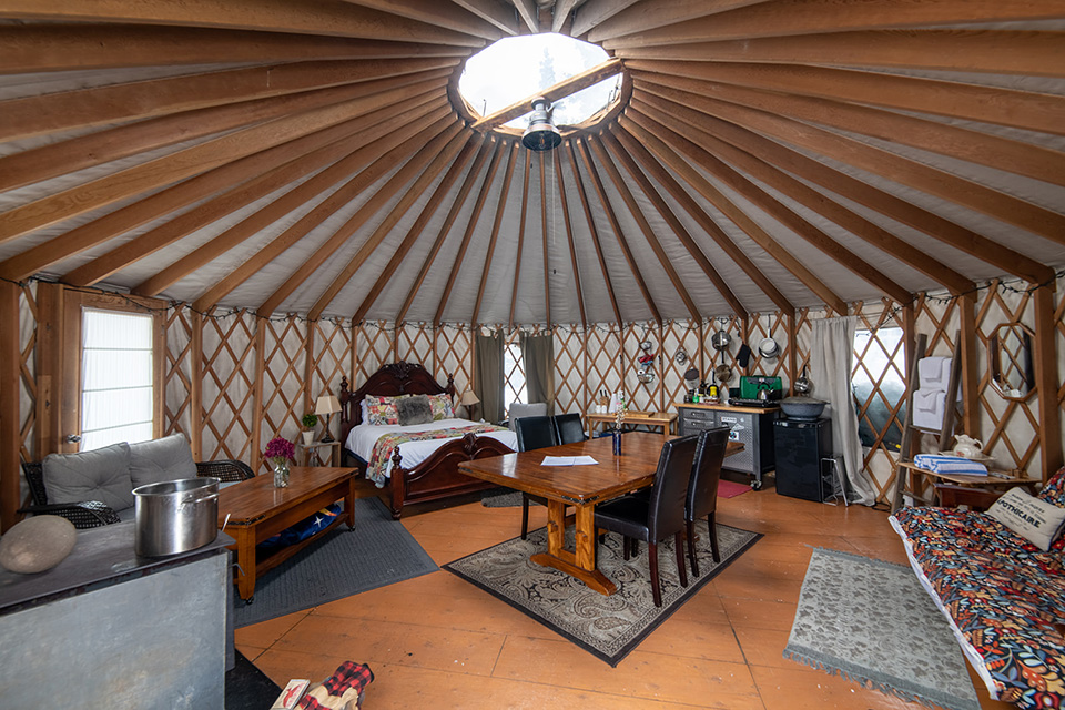Mount Logan EcoLodge