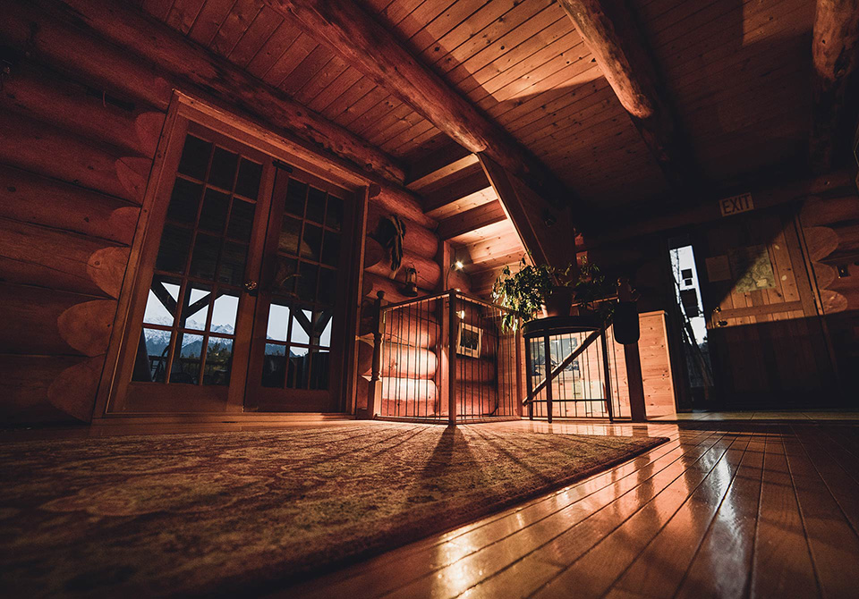Mount Logan EcoLodge